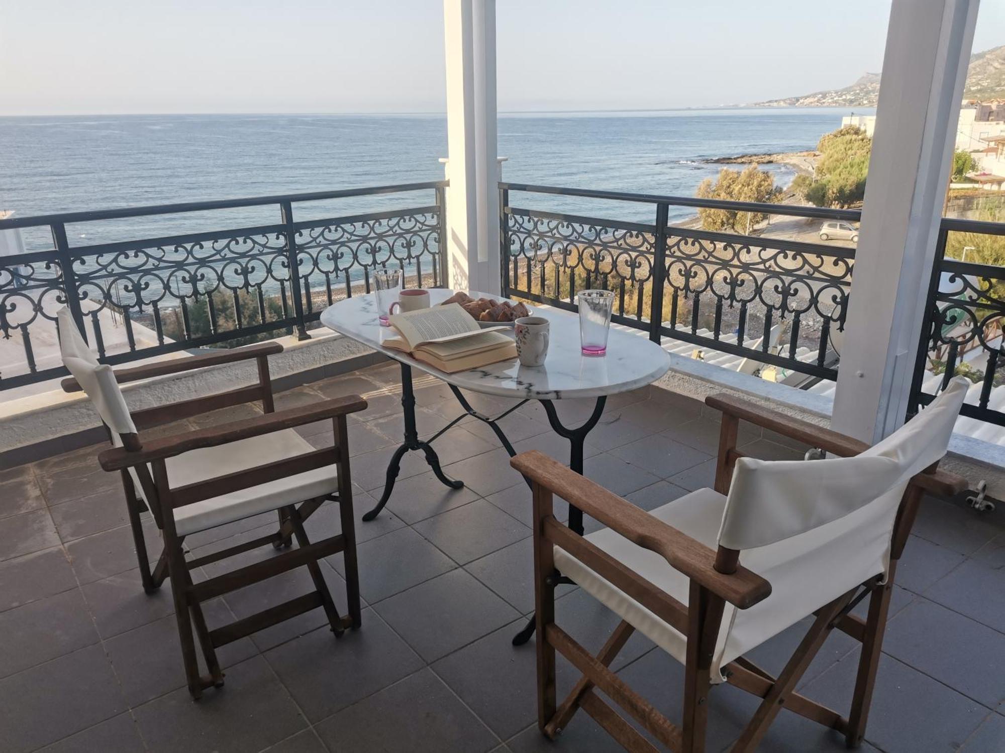 Апартаменти Stratos Sunset House Koutsouras Екстер'єр фото