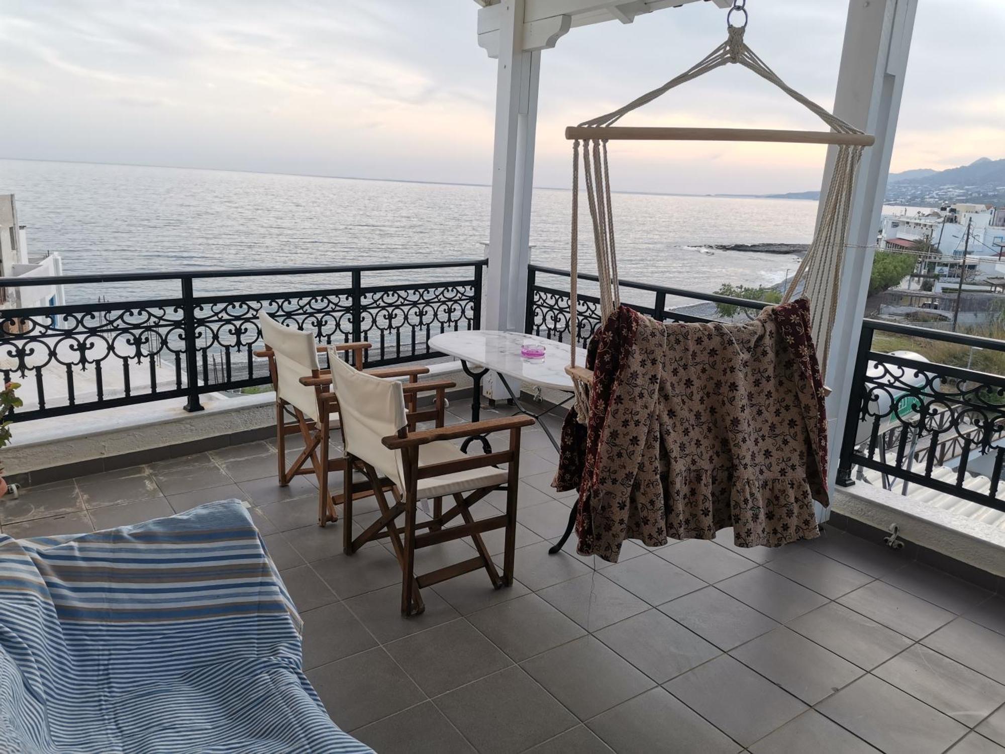 Апартаменти Stratos Sunset House Koutsouras Екстер'єр фото